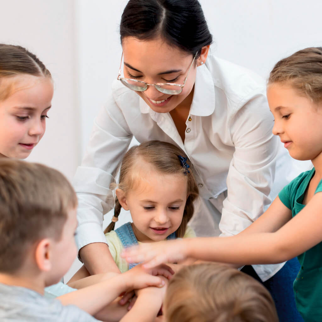 Çocuklarda Sosyal Destek Hizmetleri Eğitimi Sertifika Programı<br>